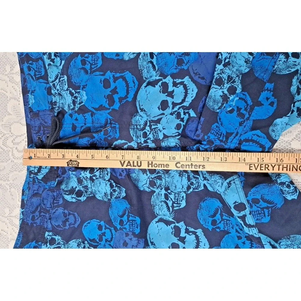 Phys Sci Apparel Board Shorts Men's Size 38 Unlined Blue Skulls Design Pre-owned
